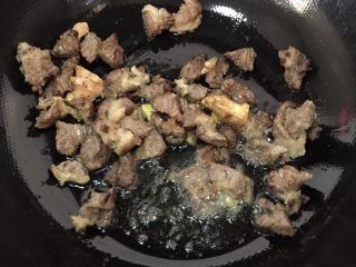 土豆烧牛肉 