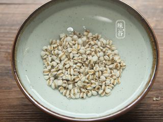 夏日消暑健胃靓汤~茨实节瓜汤 