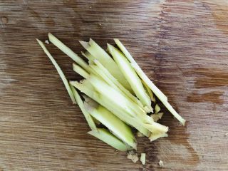 拿的出手的宴客菜，剁椒鱼头，超下饭零失败 